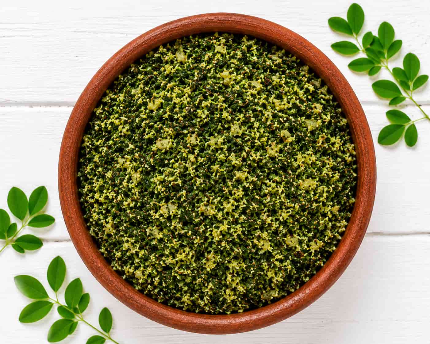 Fresh green leafy salad or spinach greens