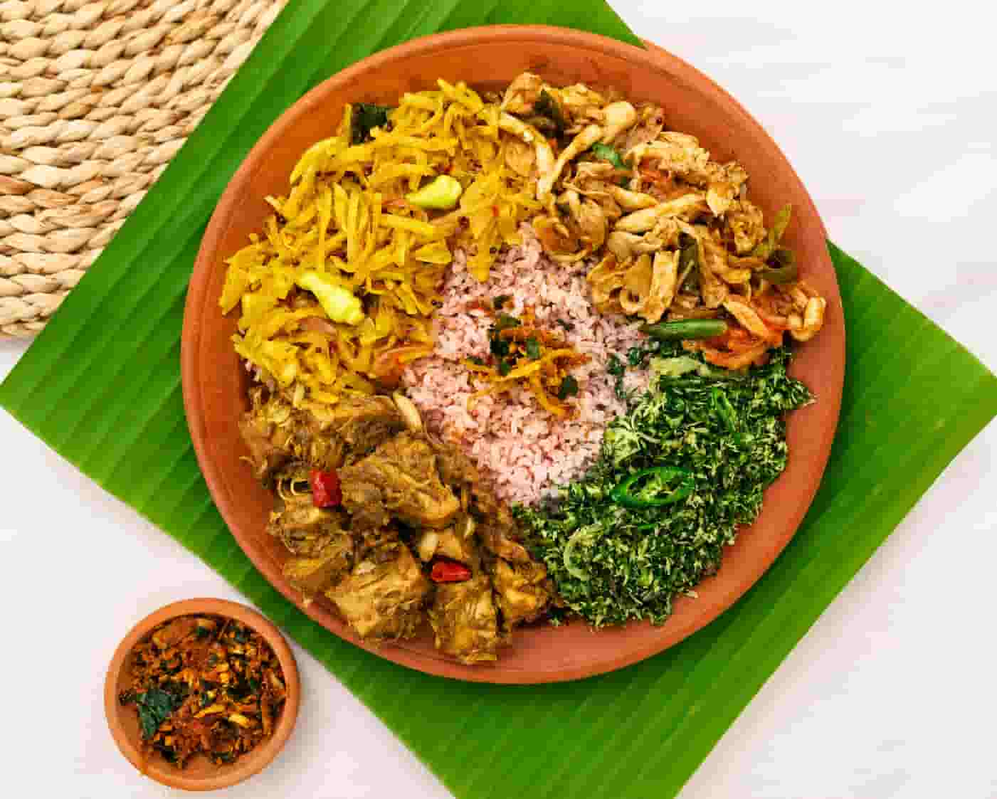 Ceylon traditional cooking spices and ingredients