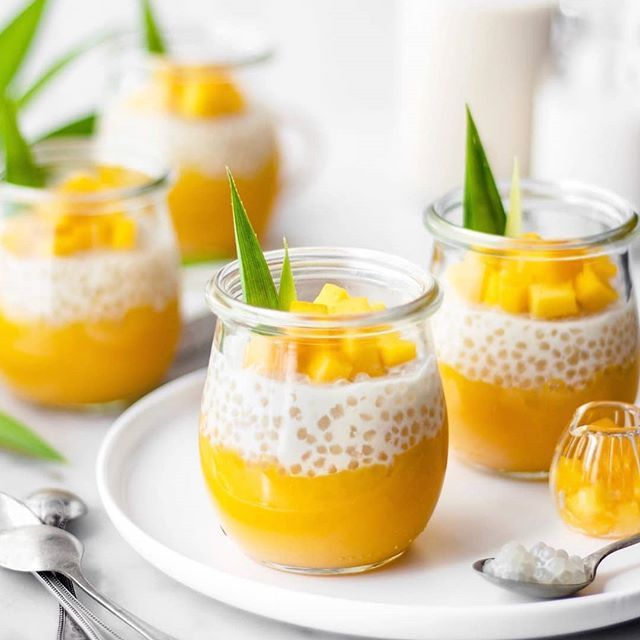 Sago dessert serving